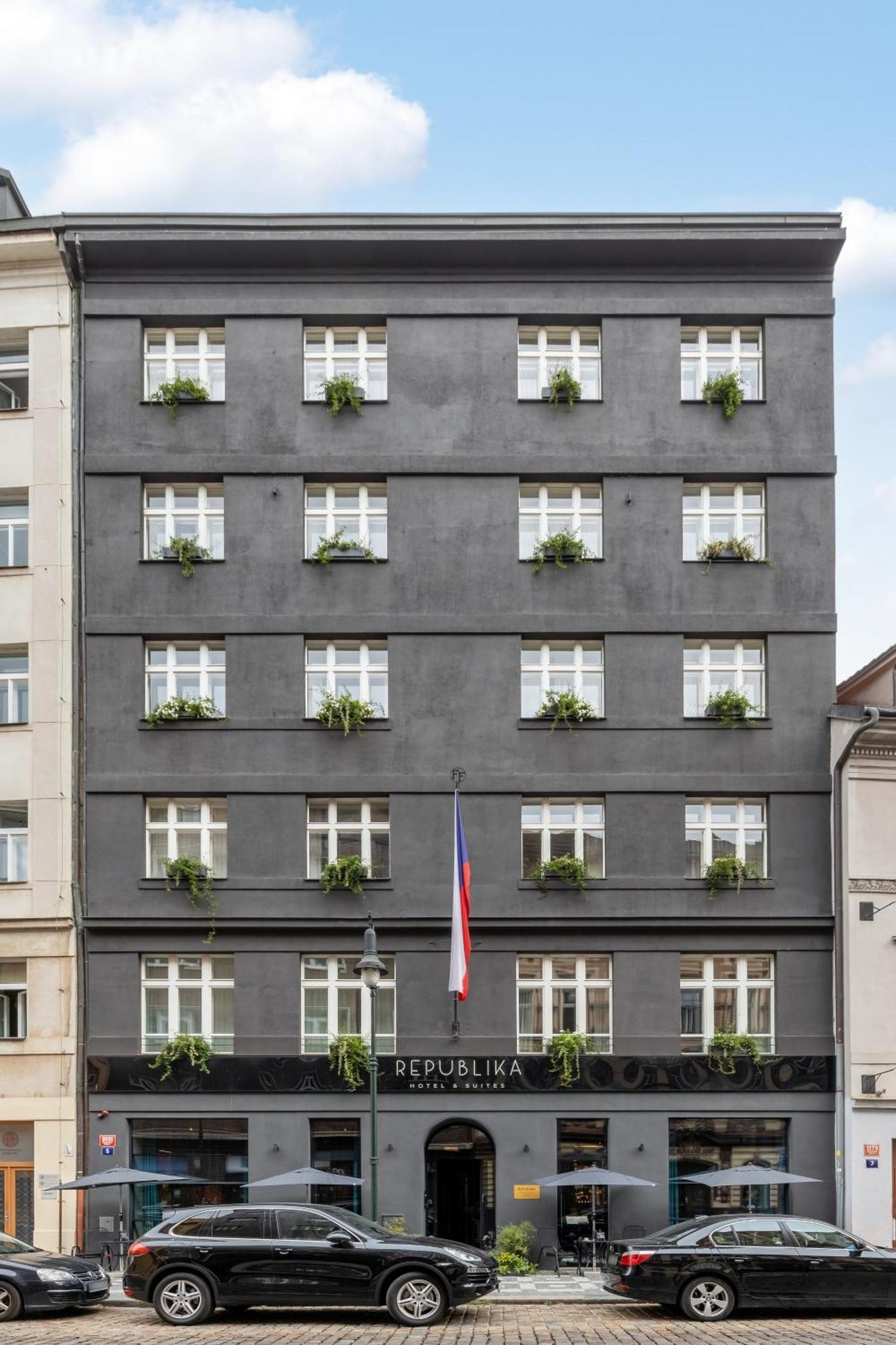 Numa I Republika Rooms & Apartments Prag Eksteriør billede
